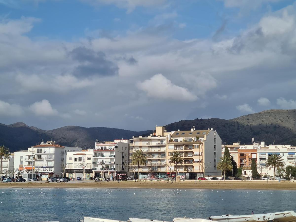 Acogedor apartamento vistas al mar Rosas Exterior foto