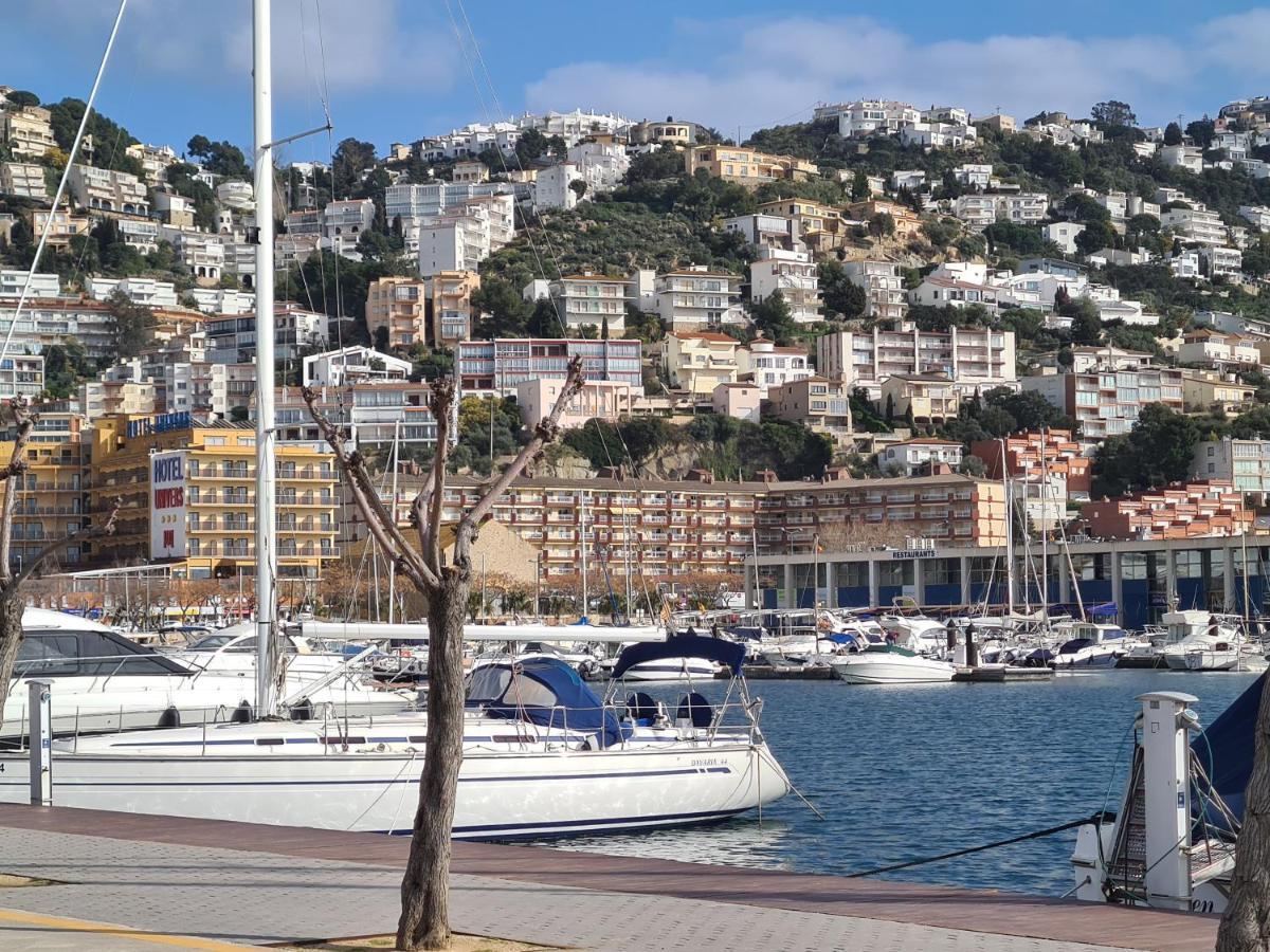 Acogedor apartamento vistas al mar Rosas Exterior foto